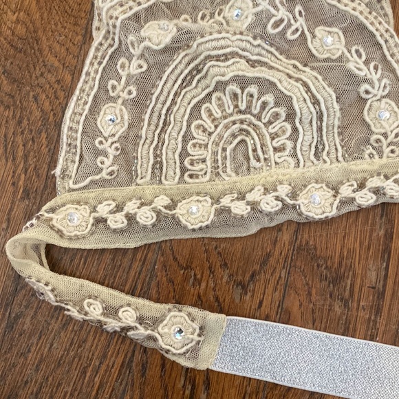 FREE PEOPLE festival embellished halter tie top size M - Picture 2 of 2